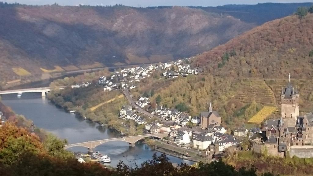 Ferienwohnungen Am Bruttiger Moselsteig Extérieur photo